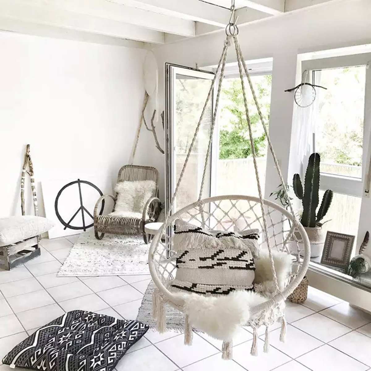 Indoor/ Outdoor Hanging Chair